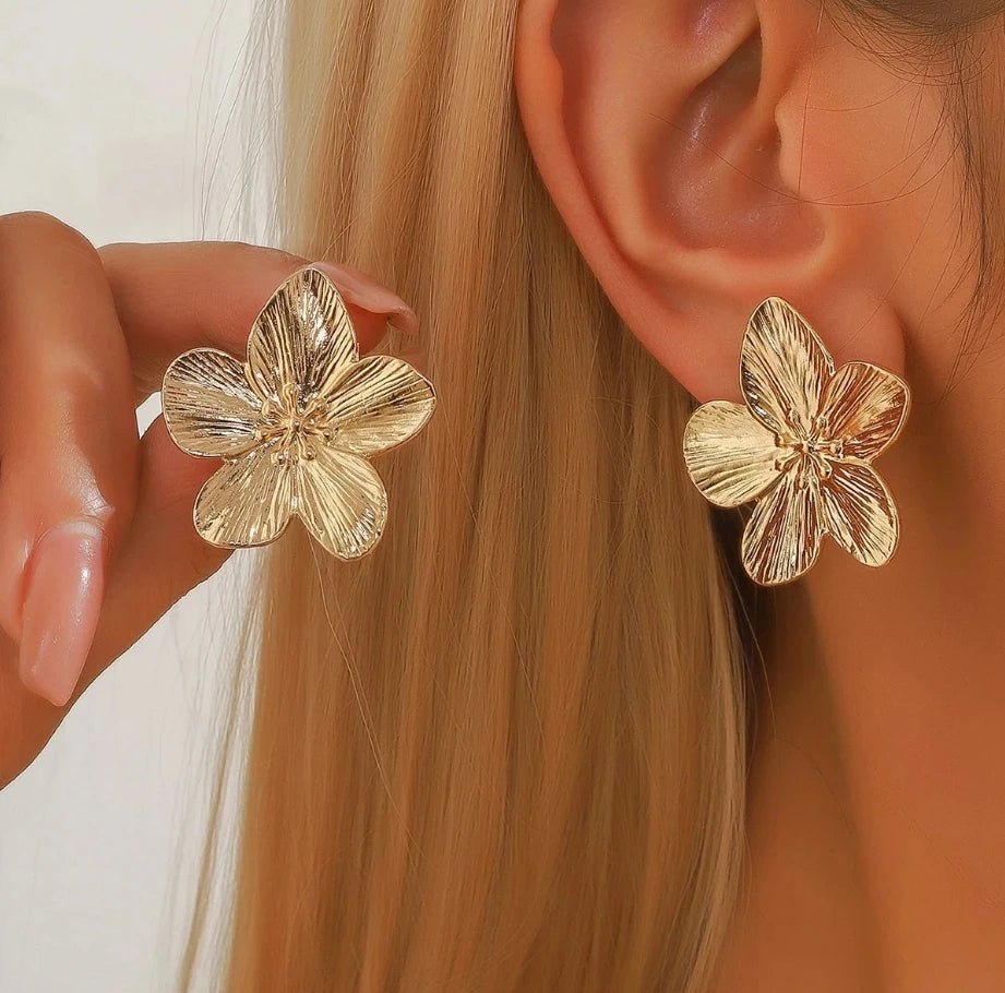 Women's Fashion Earrings Flower Alloy Retro Style Women's Party Accessories Gifts - Maka Boho
