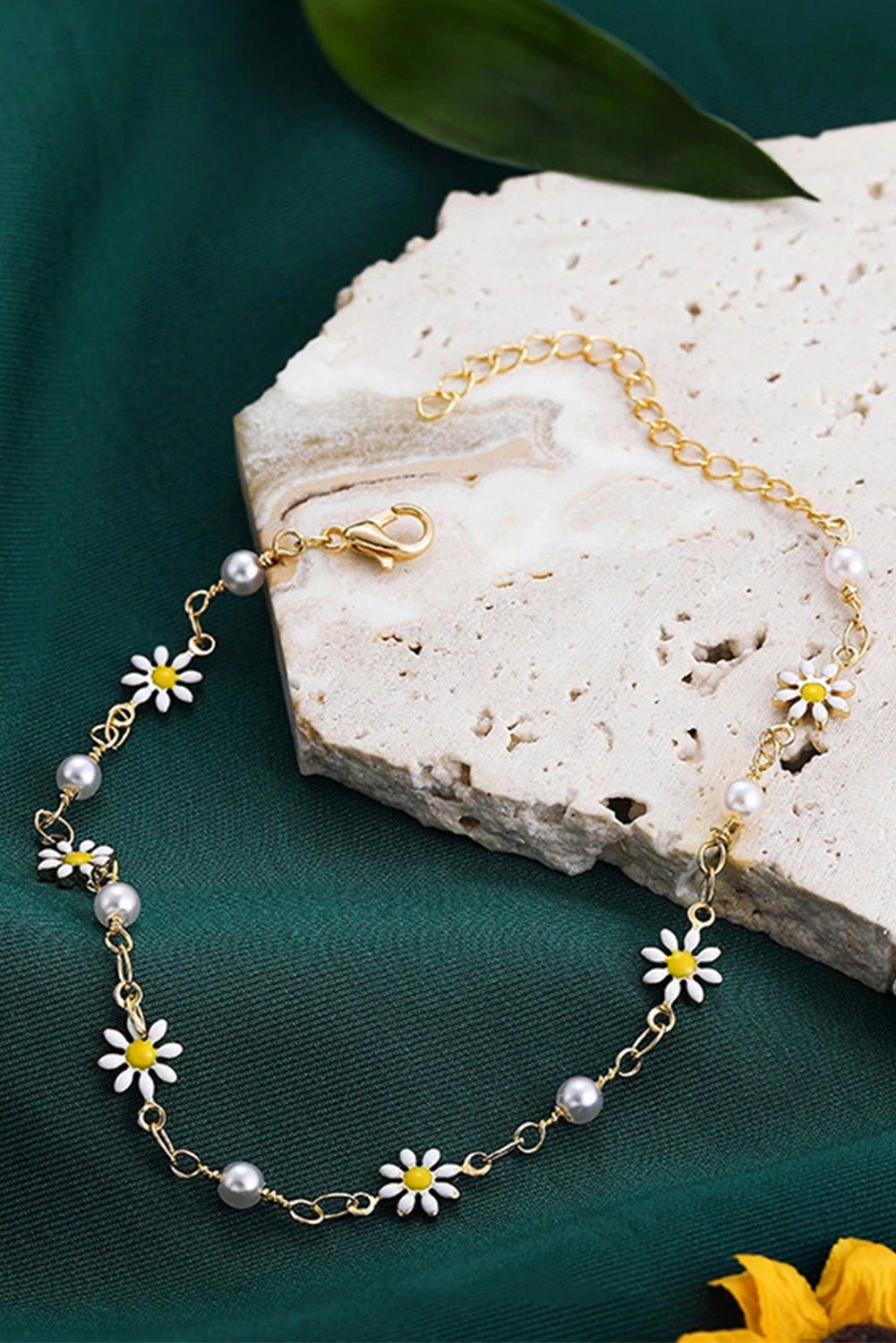 Gold Daisy Chain Anklet - Maka Boho