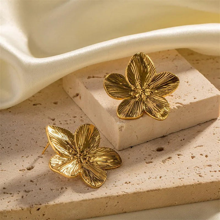 Women's Fashion Earrings Flower Alloy Retro Style Women's Party Accessories Gifts - Maka Boho