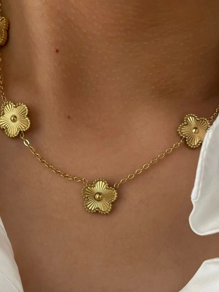 18K Gold - Plated Flower Chain Necklace - Maka Boho