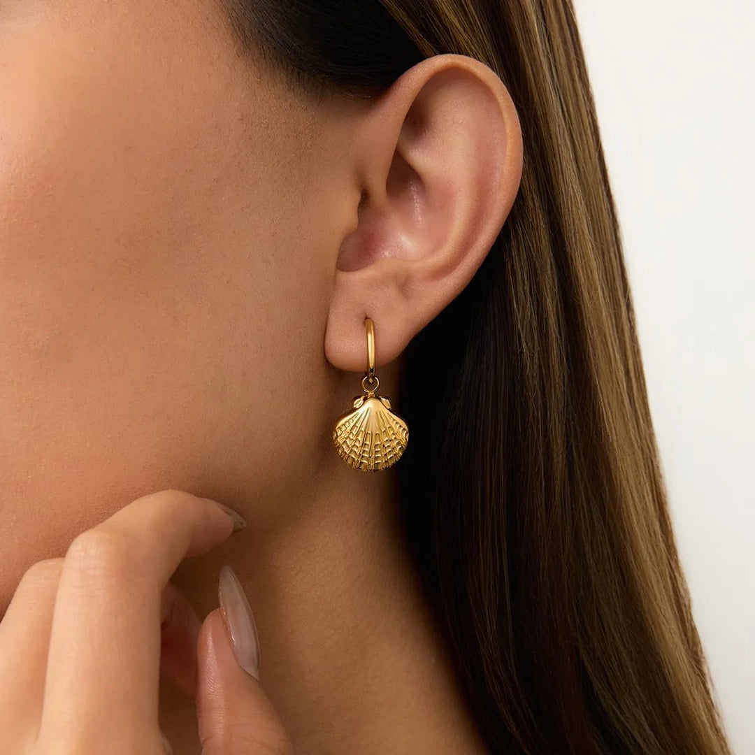 Vintage Gold Seashell & Starfish Drop Earrings - Maka Boho