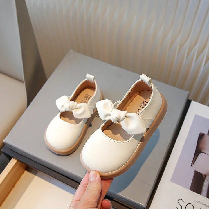 Leather Bow Sandals - Maka Boho