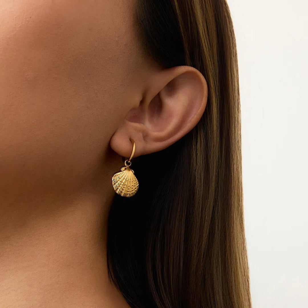 Vintage Gold Seashell & Starfish Drop Earrings - Maka Boho