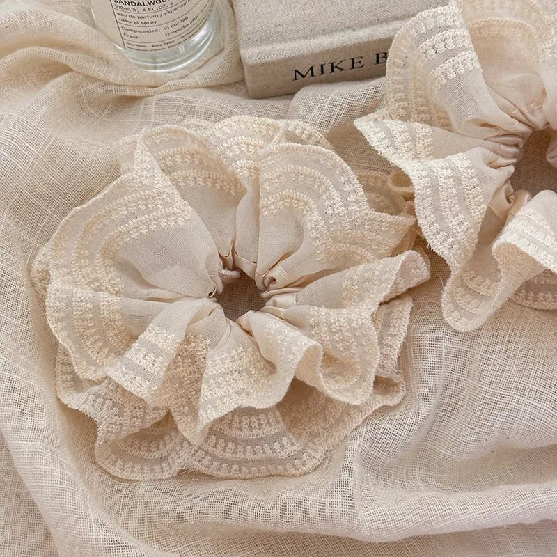 Oversize Lace Scrunchie - Maka Boho