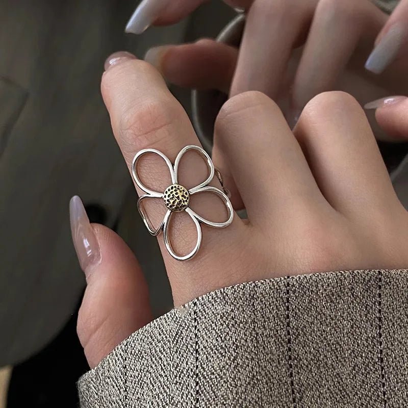 Boho Flower Ring - Maka Boho