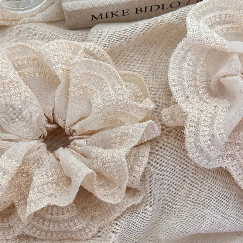 Oversize Lace Scrunchie - Maka Boho