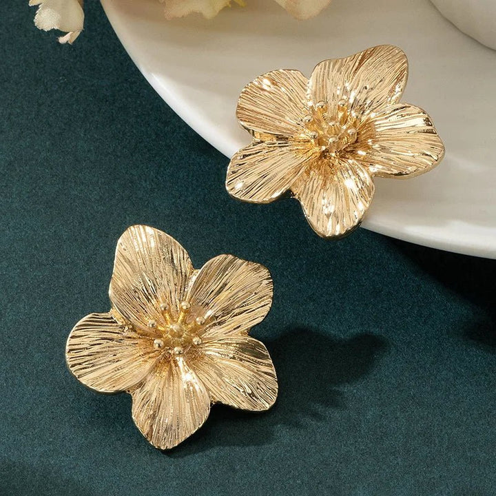 Women's Fashion Earrings Flower Alloy Retro Style Women's Party Accessories Gifts - Maka Boho